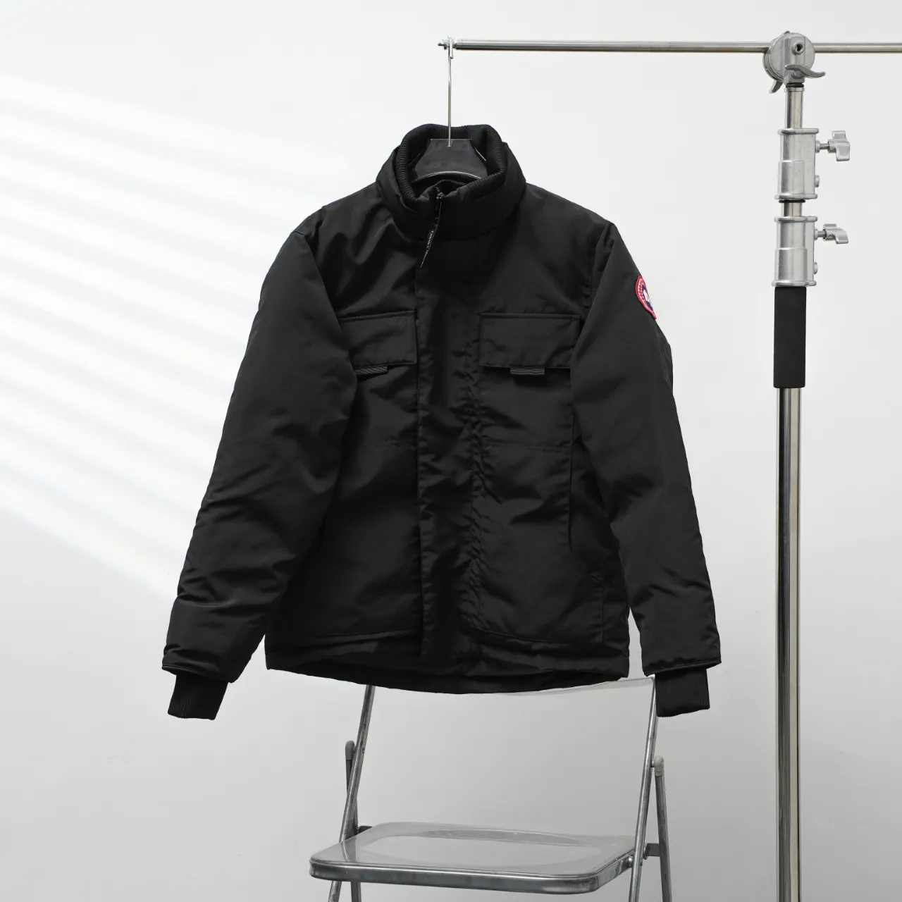 P740 CANADA GOOSE丨Canada Goose E24 sleeve logo stand collar down jacket Color: Black Size: XS-XXL